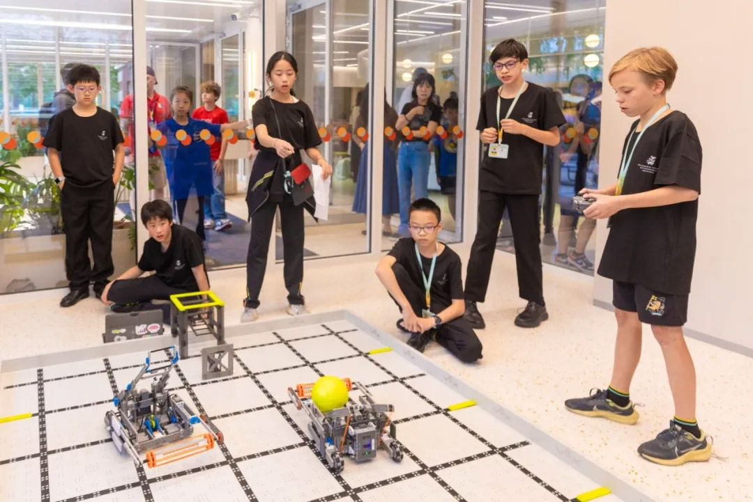 VEX V5 and VEX IQ Robotics Event Delivers Resounding Success and Unites Young Innovators